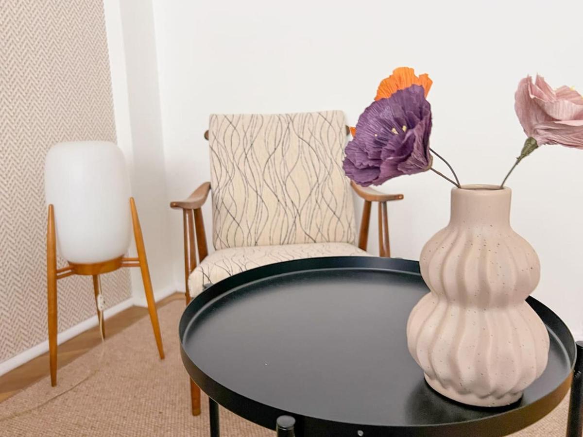 96M2 Of Comfort And Style: 4Bd Apartment In Old Town Bratislava Eksteriør billede