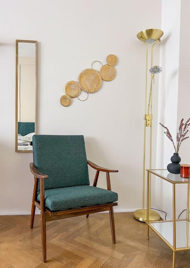 96M2 Of Comfort And Style: 4Bd Apartment In Old Town Bratislava Eksteriør billede