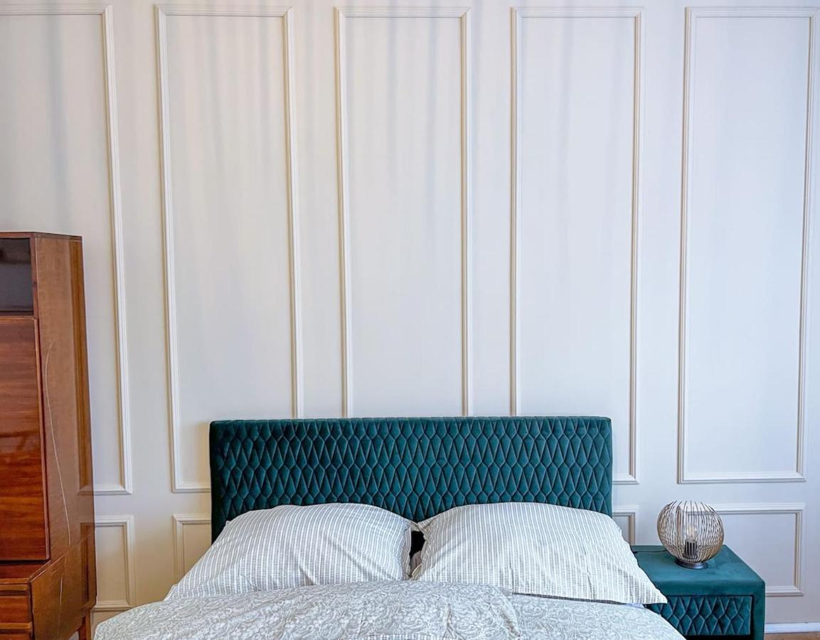 96M2 Of Comfort And Style: 4Bd Apartment In Old Town Bratislava Eksteriør billede